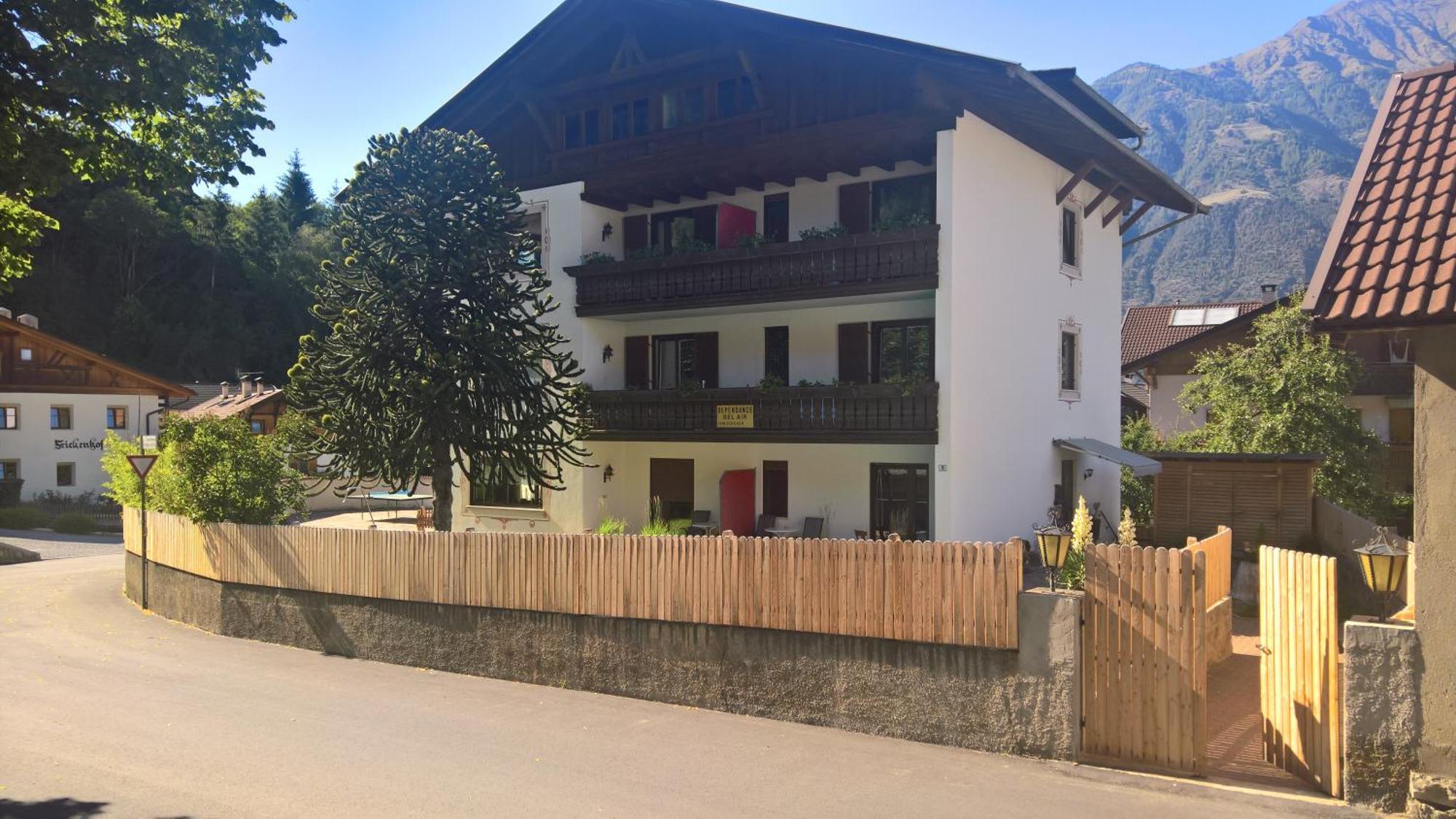 Hotel Krone Morter 外观 照片